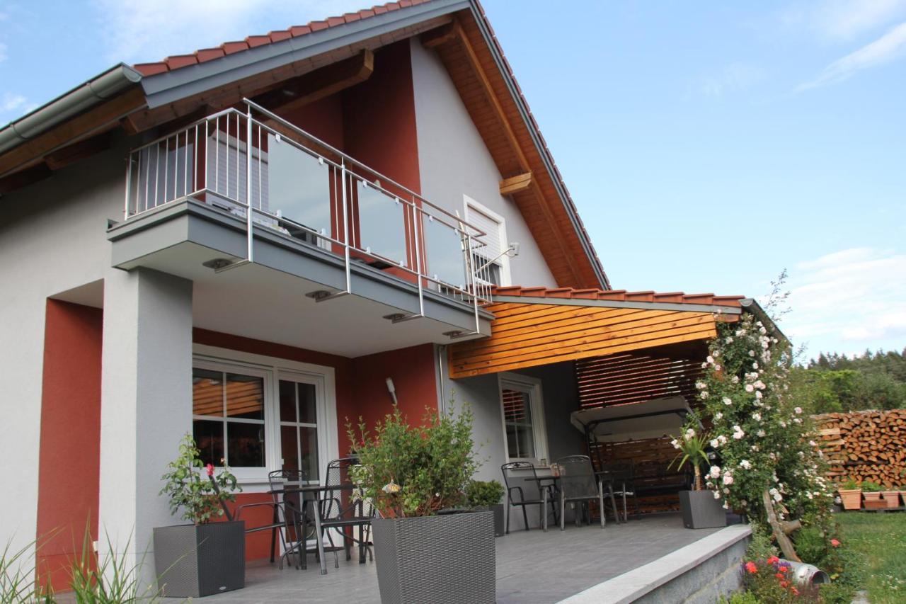 Ferienwohnung Leibl Oberviechtach Luaran gambar